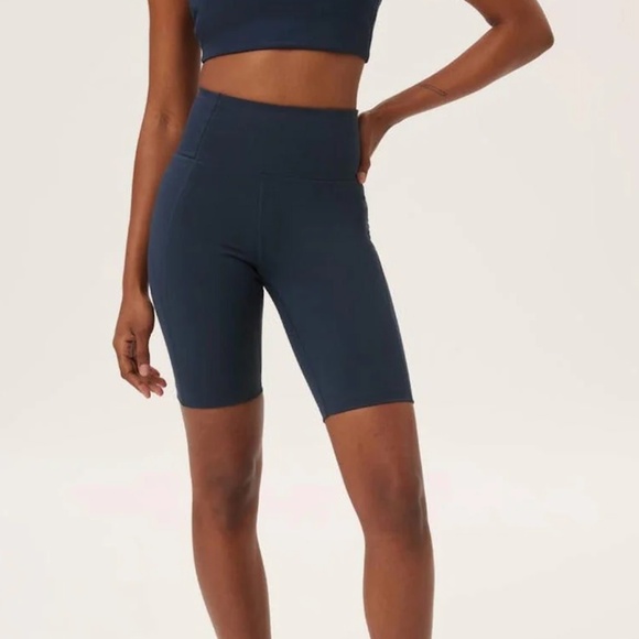 girlfriend collective Pants - Girlfriend Collective Hi-Rise Bike Short
